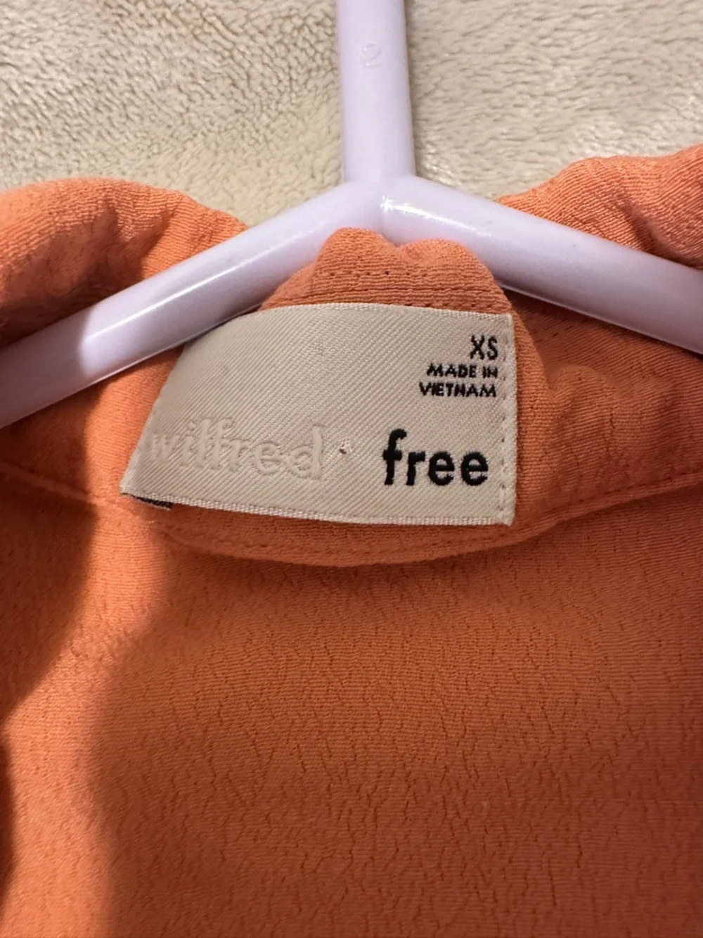 Aritzia Wilfred Free Orange Tie Front Cropped T-shirt Blouse Size XS Women’s - Picture 7 of 9